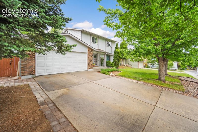 2998 Westcliff Cir, Colorado Springs, CO 80906