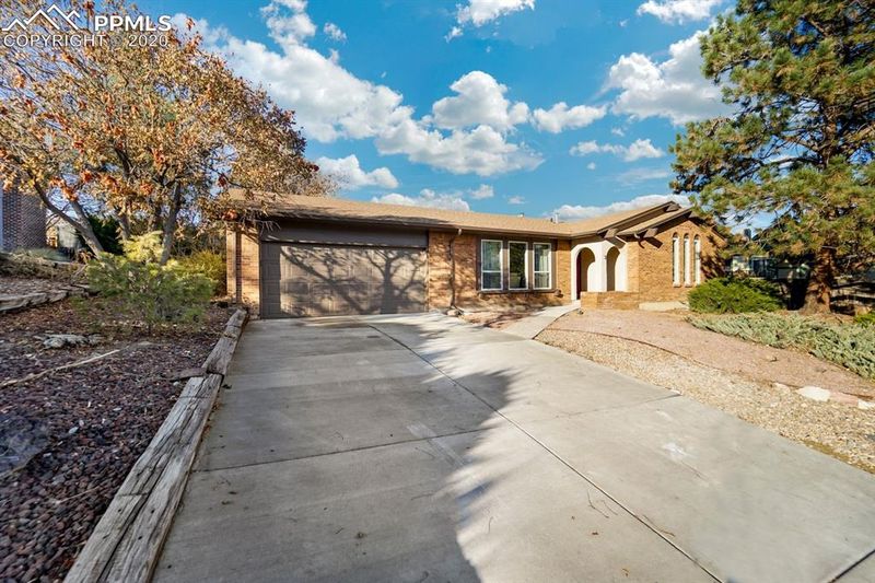 3 Hadley, Pueblo, CO 81001