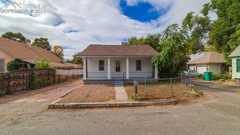 3 Highland Pl, Pueblo, CO 81004