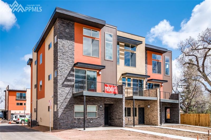 30 Cheyenne Blvd, Colorado Springs, CO 80905