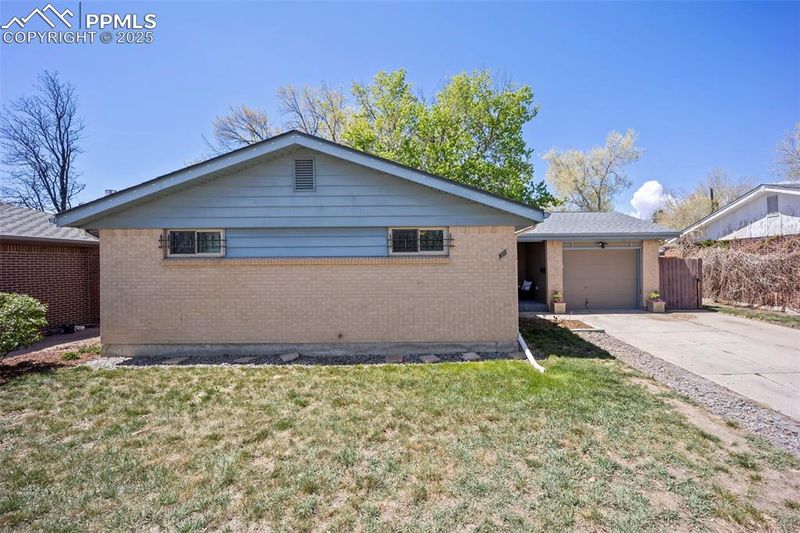 30 N Claremont St, Colorado Springs, CO 80909