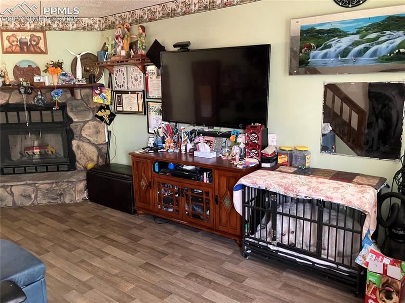 30 Murray Heights Dr, Colorado Springs, CO 80916