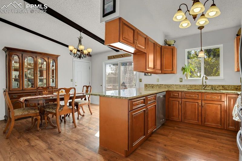 3001 Roche Dr, Colorado Springs, CO 80918