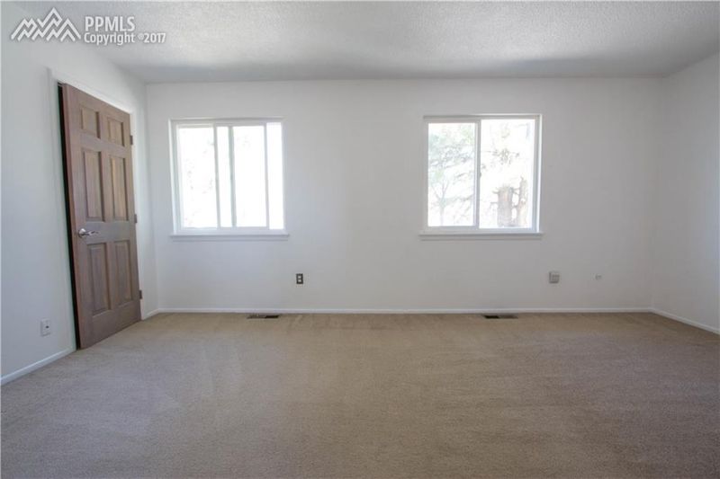 3005 Michigan Ave, Colorado Springs, CO 80910