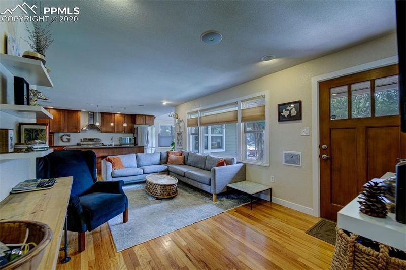 3006 W Uintah St, Colorado Springs, CO 80904