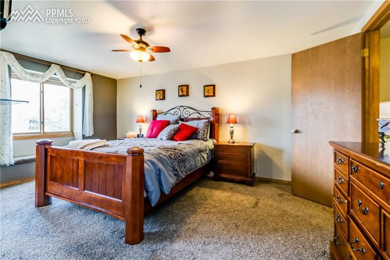 3010 Haystack Dr, Colorado Springs, CO 80922