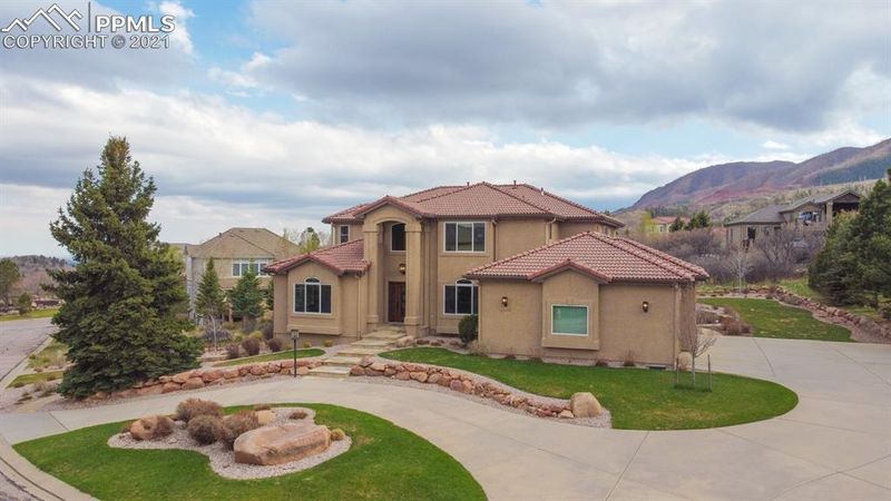 3015 Richfield Dr, Colorado Springs, CO 80919