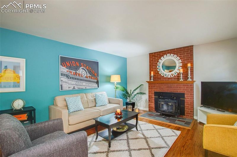 302 N 31st St, Colorado Springs, CO 80904
