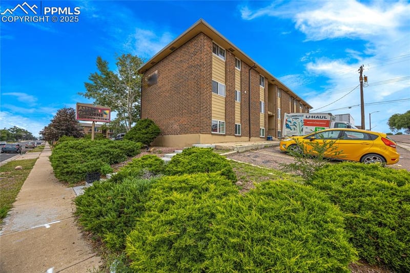 3020 Bijou St #1B, Colorado Springs, CO 80909