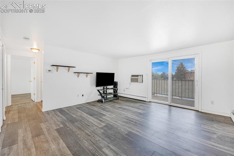 3020 Bijou St #1B, Colorado Springs, CO 80909