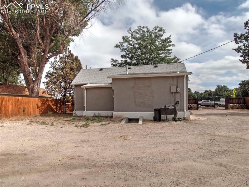 3020 N Hancock Ave, Colorado Springs, CO 80907