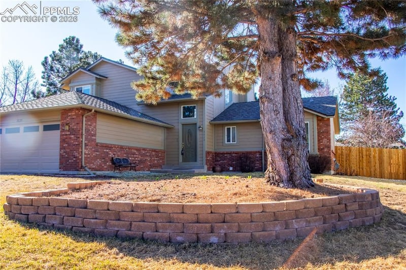 3025 Commodore Dr, Colorado Springs, CO 80920
