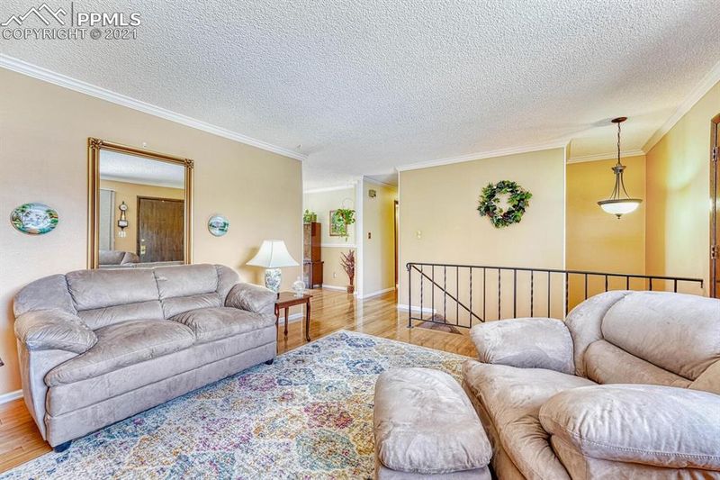 3025 E Whileaway Cir, Colorado Springs, CO 80917