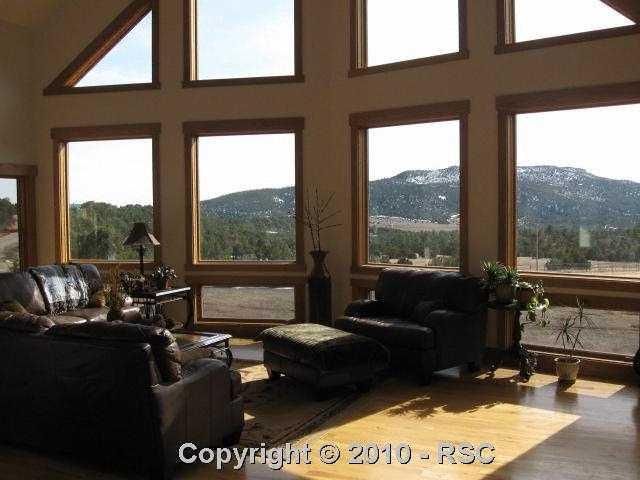 3030 Barrett Rd, Colorado Springs, CO 80926