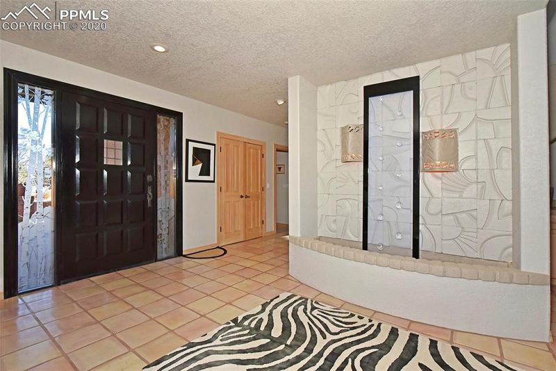 3030 Sheiks Pl, Colorado Springs, CO 80904