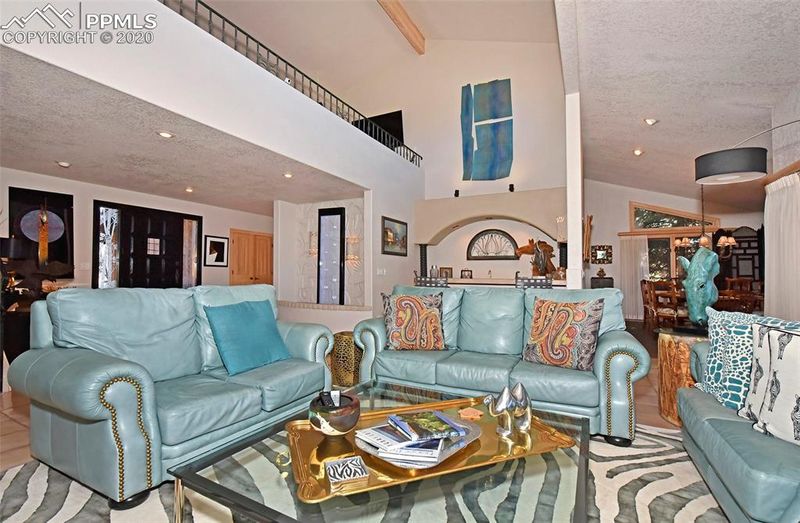 3030 Sheiks Pl, Colorado Springs, CO 80904