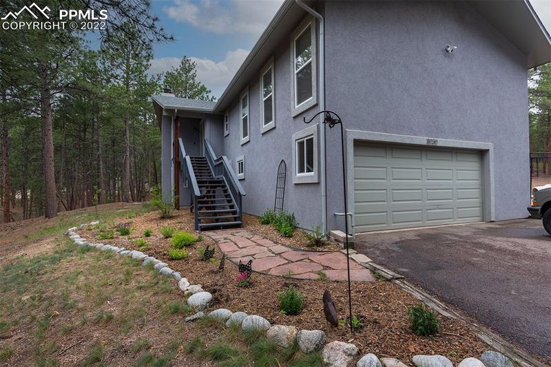 3030 Stagecoach Rd, Colorado Springs, CO 80921