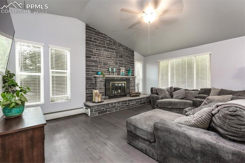 3030 Stagecoach Rd, Colorado Springs, CO 80921