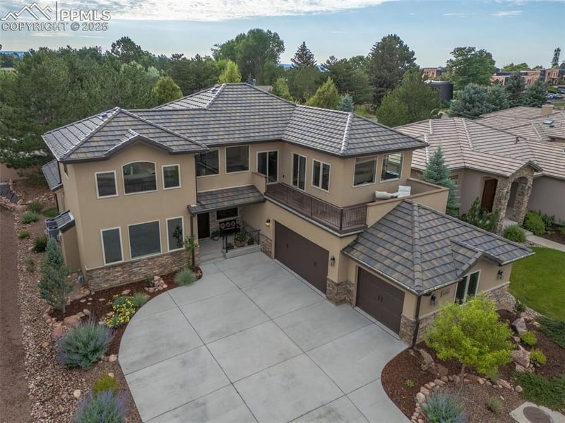 3033 Cathedral Park Vw, Colorado Springs, CO 80904