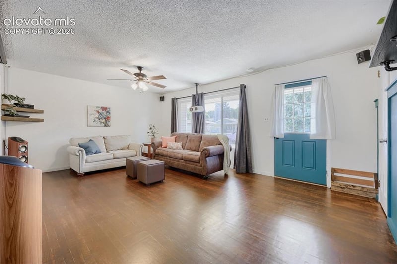 304 Doris Dr, Colorado Springs, CO 80911