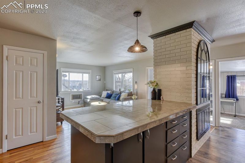304 Everett Dr, Colorado Springs, CO 80911