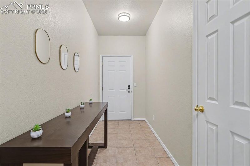 3040 Mandalay Grv #9, Colorado Springs, CO 80917