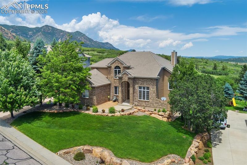 3040 Richfield Dr, Colorado Springs, CO 80919