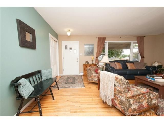 3042 Drakestone Dr, Colorado Springs, CO 80909