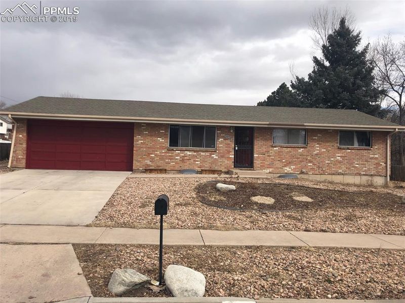 305 S Chelton Rd, Colorado Springs, CO 80910