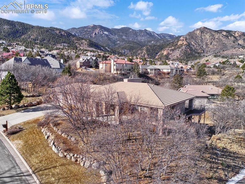 3052 S Electra Dr, Colorado Springs, CO 80906
