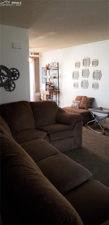 3055 Starlight Cir, Colorado Springs, CO 80916