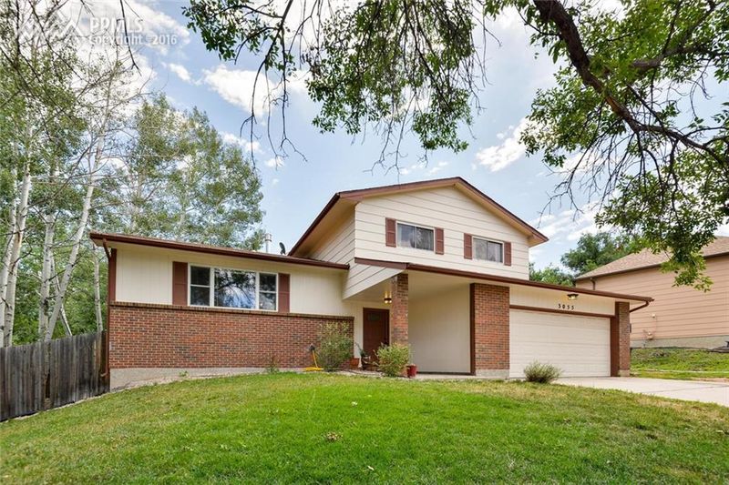 3055 Wandering Ct, Colorado Springs, CO 80917