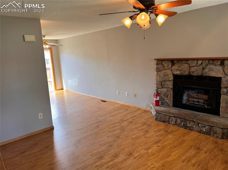 3059 Starlight Cir, Colorado Springs, CO 80916