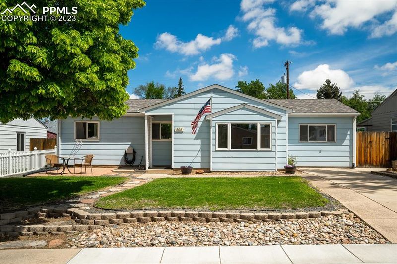 306 Locust Dr, Colorado Springs, CO 80907
