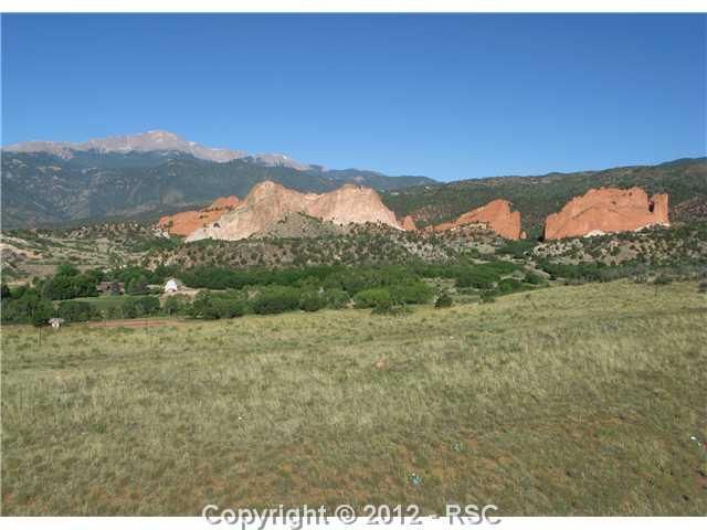 3062 Treeline Vw, Colorado Springs, CO 80904