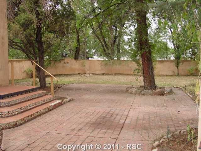 307 W Cheyenne Rd, Colorado Springs, CO 80906