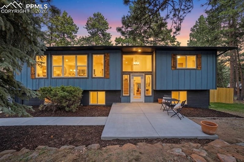 307 Evergreen St, Woodland Park, CO 80863