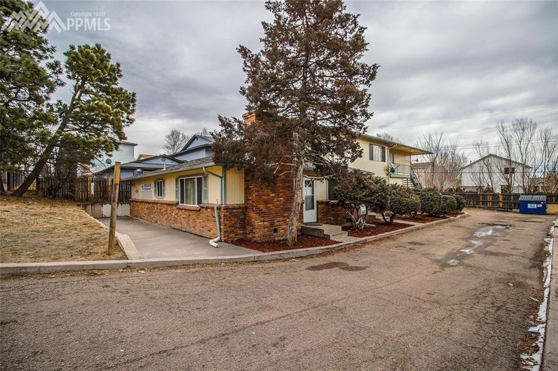 307 University Dr, Colorado Springs, CO 80910