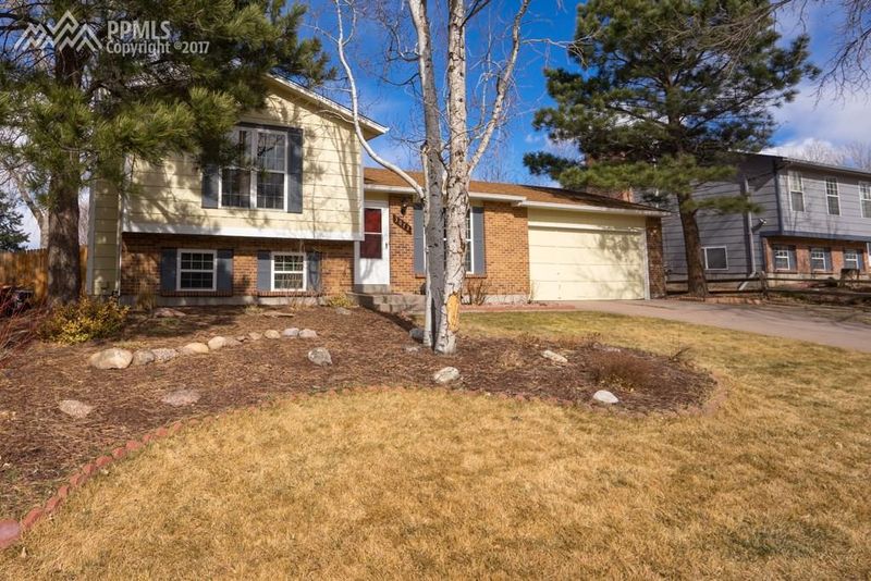 3072 Maverick Dr, Colorado Springs, CO 80918