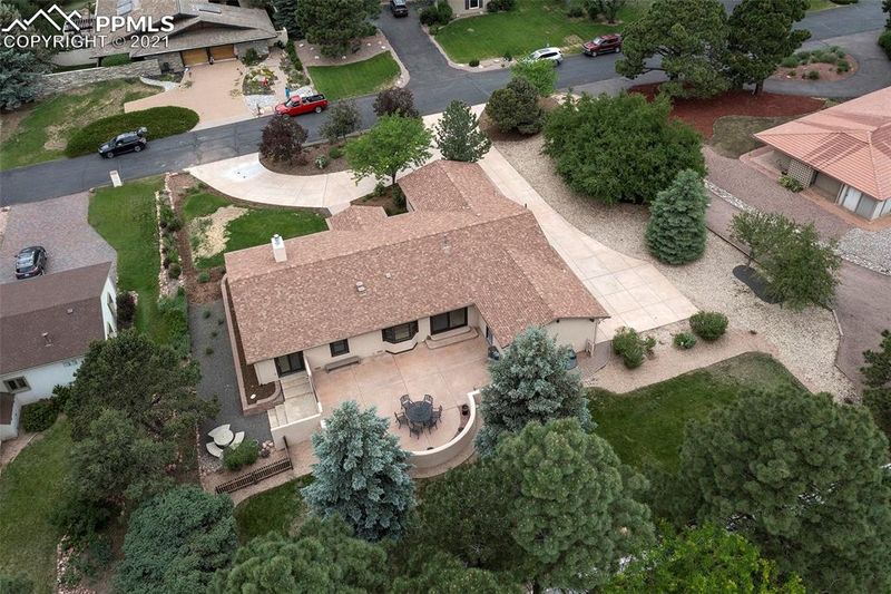 3075 Rockbrook Ln, Colorado Springs, CO 80904