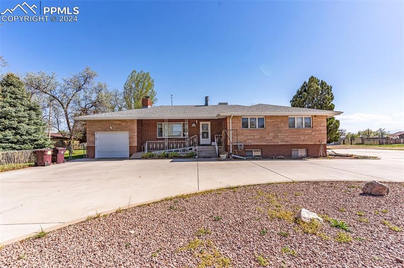 30760 Everett Rd, Pueblo, CO 81006