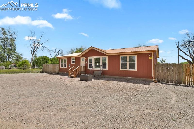 30810 Barnett Rd, Pueblo, CO 81006