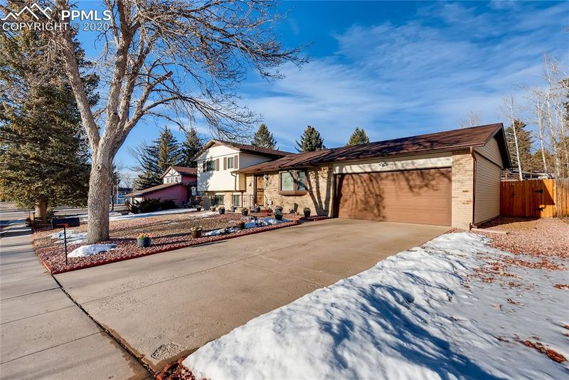 3085 Windward Way, Colorado Springs, CO 80917