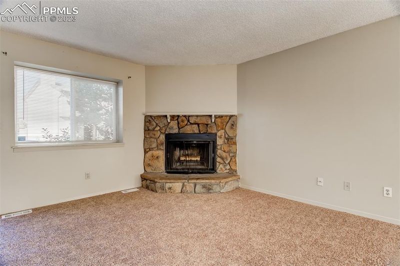 3086 Starlight Cir, Colorado Springs, CO 80916