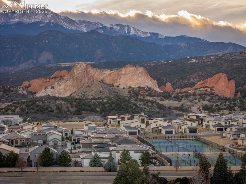 3089 Cathedral Park Vw, Colorado Springs, CO 80904