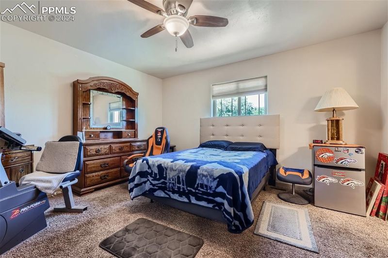 309 S Prairie Ave, Pueblo, CO 81005
