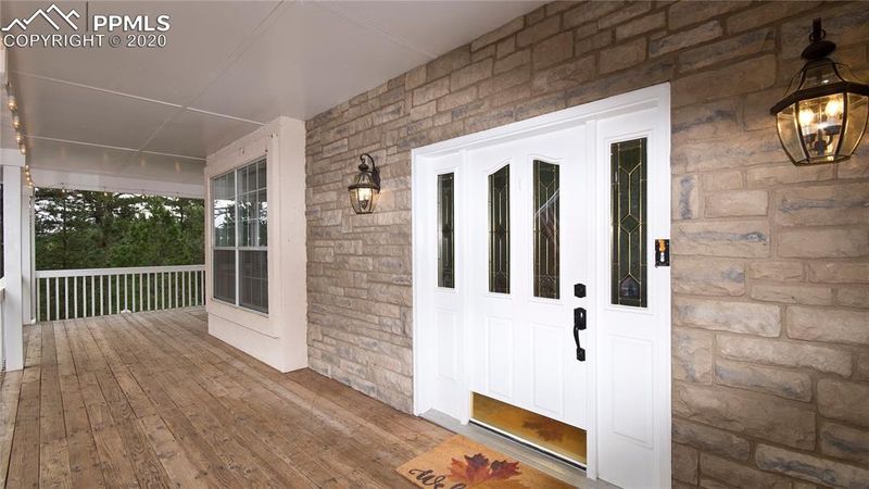 310 Lariat Loop, Monument, CO 80132