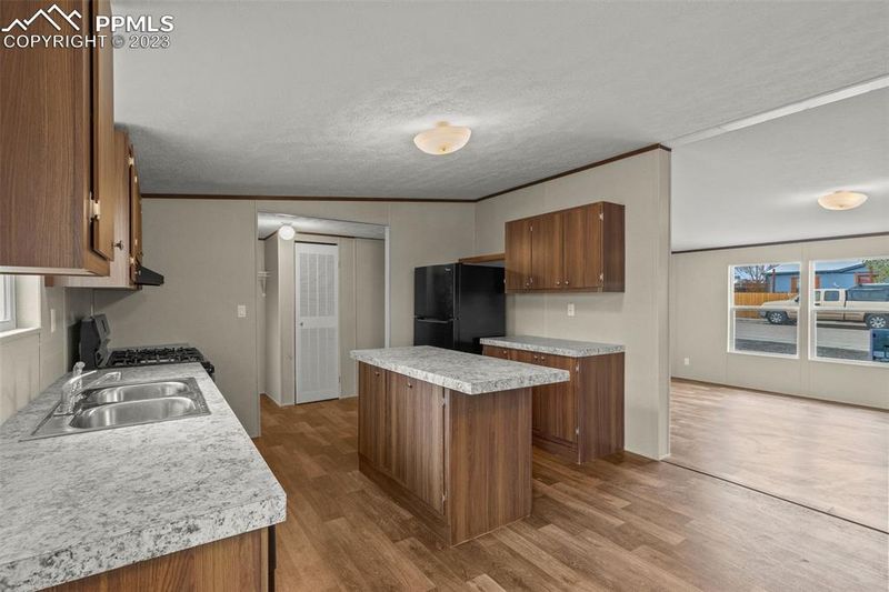 3104 Herrick Pl, Pueblo, CO 81003