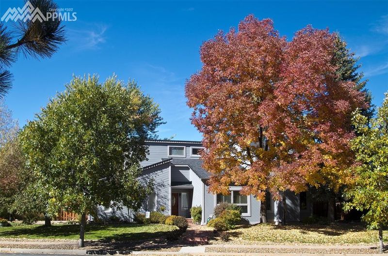 3106 Springdowns Pl, Colorado Springs, CO 80906