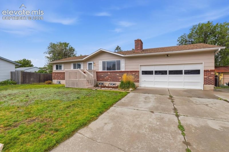 3111 Shadowglen Way, Colorado Springs, CO 80918